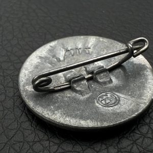 NSDAP Party Badge [E.W. Assmann & Söhne] RZM code: М 1/17 Pin fastening