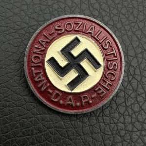 NSDAP Party Badge [E.W. Assmann & Söhne] RZM code: М 1/17 Pin fastening