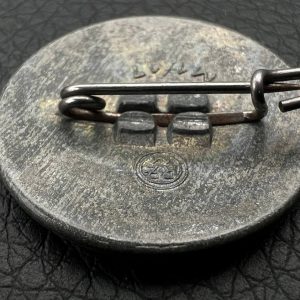 NSDAP Party Badge [E.W. Assmann & Söhne] RZM code: М 1/17 Pin fastening
