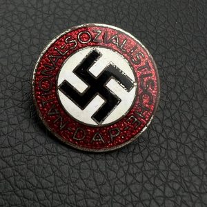 NSDAP Party Badge [Hermann Aurich] RZM code: М 1/105 Pin fastening