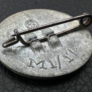 NSDAP Party Badge [E.W. Assmann & Söhne] RZM code: М 1/17 Pin fastening