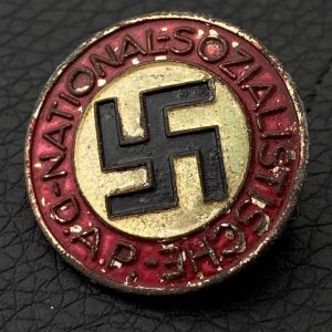 NSDAP Party Badge [Fritz Mannheim G.m.b.H.] RZM code: М 9/312 Pin fastening