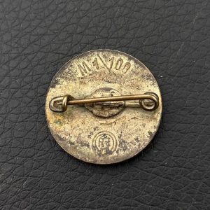 NSDAP Party Badge [Werner Redo] RZM code: М 1/100 Pin fastening 