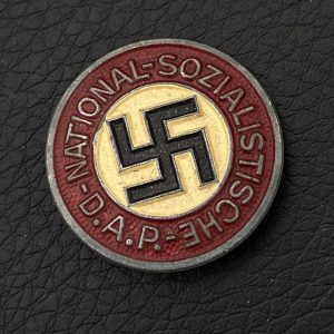 NSDAP Party Badge [E.W. Assmann & Söhne] RZM code: М 1/17 Pin fastening