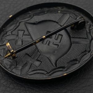 Wound Badge 1939 (second type) in black Counter-relief Brass