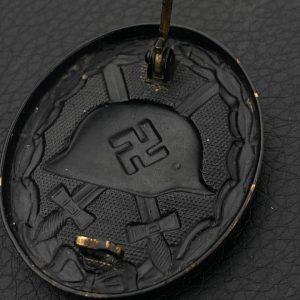 Wound Badge 1939 (second type) in black Counter-relief Brass