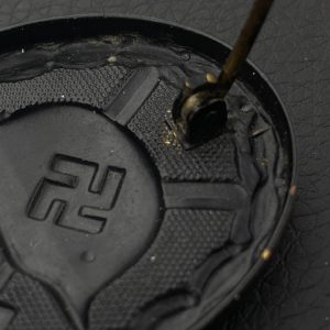 Wound Badge 1939 (second type) in black Counter-relief Brass