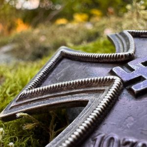 Iron Cross 1939 1st Class [Rudolf Souval], 98, L/58 Screw fastening Loss