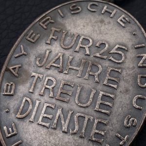 25-Year Long Service Award in the Bavarian Industrial Union. Third Reich   990 silver