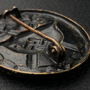 Wound Badge 1939 (second type) in black Counter-relief