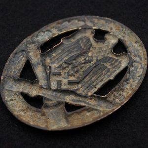 General Assault Badge Archaeology Early type
