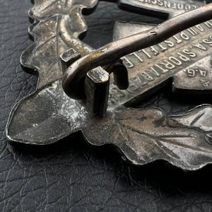  SA Sports Badge model 1933 in bronze     [BERG & NOLTE A.G.]   