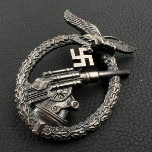 Anti-Aircraft Badge  [Gustav Brehmer]  Original case
