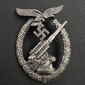 Anti-Aircraft Badge  [Gustav Brehmer]  Original case