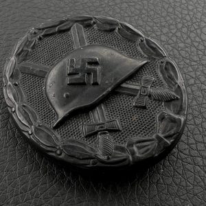Wound Badge 1939 (second type) in black Counter-relief
