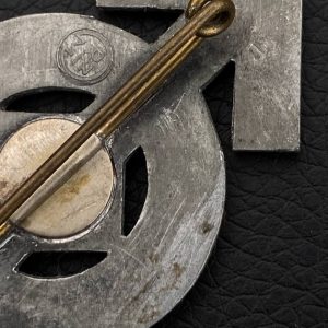   Sport Badge of HJ model 1934 in silver    [KARL WURSTER]  RZM code: M1/34 