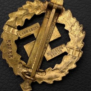  SA Sports Badge model 1933 in bronze     [L. CHR. LAUER]   Numbered - 37833