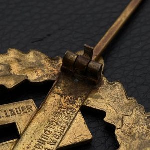  SA Sports Badge model 1933 in bronze     [L. CHR. LAUER]   Numbered - 37833