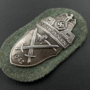 Demjansk Arm Shield for infantry units  