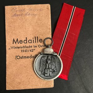 Medal for the Winter Campaign in the East 1941/42 [Moritz Hausch AG] Stamp - 127 Original packaging