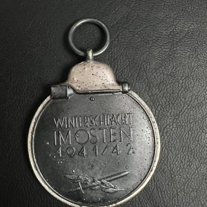 Medal for the Winter Campaign in the East 1941/42 [Moritz Hausch AG] Stamp - 127 Original packaging