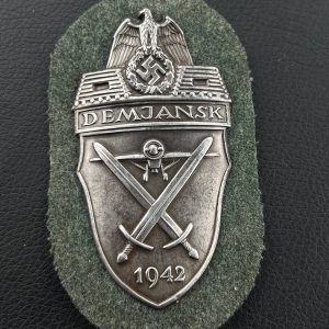 Demjansk Arm Shield for infantry units  