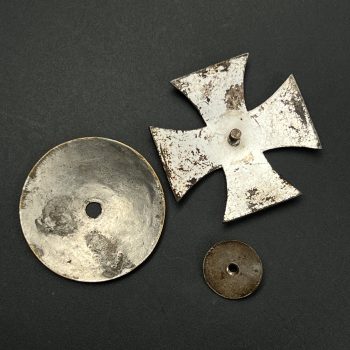 Iron Cross 1939 1st Class [Otto Schickle], L/15 Screw fastening  / Early type.