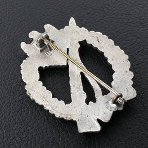 Infantry Assault Badge in silver [Wilheim Hobacher]