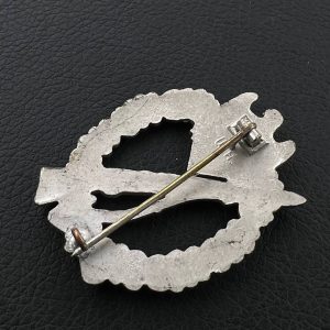 Infantry Assault Badge in silver [Wilheim Hobacher]