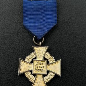 25-Year Long Service Award for civilian officials   