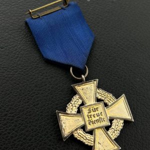 25-Year Long Service Award for civilian officials   