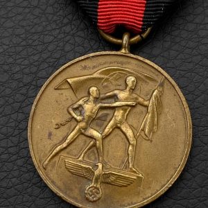  Sudetenland Medal  Set includes a field spang