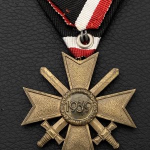 War Merit Cross 2nd Class with swords Single Austrian-style order clasp (post-war production)