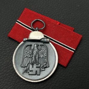 Medal for the Winter Campaign in the East 1941/42 [Julius Pletsch] Stamp - 85 Original packaging