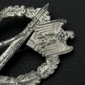 Infantry Assault Badge in silver