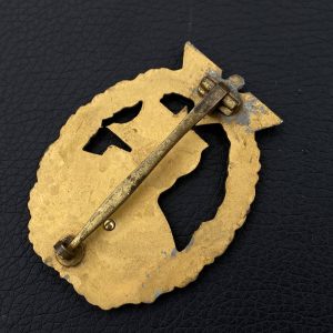 Auxiliary Cruiser War Badge    