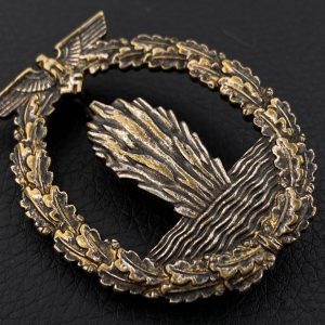Minesweeper War Badge [Petz & Lorenz] Buntmetall Early type