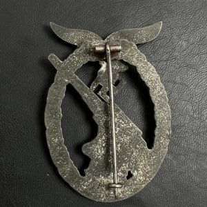 Anti-Aircraft Badge  [Walter & Henlein]  