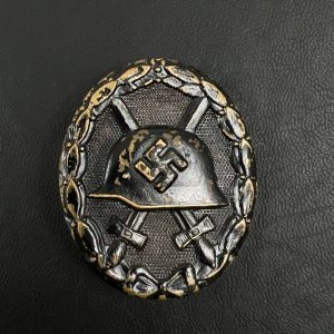 Wound Badge 1939 (second type) in black Counter-relief Brass