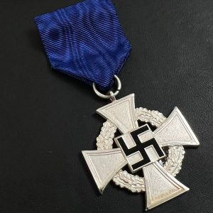 25-Year Long Service Award for civilian officials  Original case