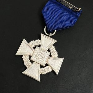 25-Year Long Service Award for civilian officials  Original case