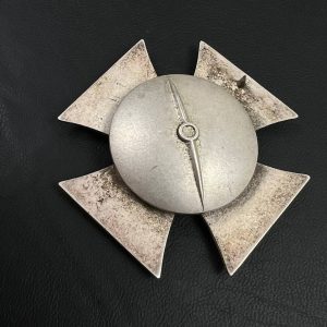 Iron Cross 1939 1st Class Screw fastening