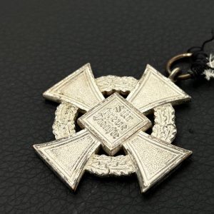 25-Year Long Service Award for civilian officials    