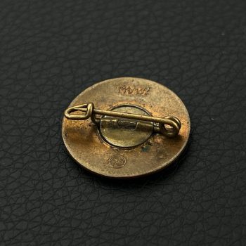 NSDAP Party Badge [Richard Simm & Sohn] RZM code: М 1/137 Pin fastening