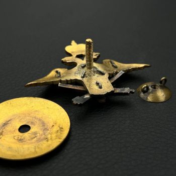 A sign of graduation from a military educational institution - Mikhailovsky Artillery School [Unidentified manufacturer]