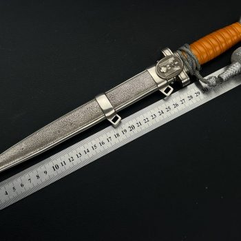 Dagger of the Officer Corps of the German Red Cross (DRK), Model 1939 (medical service)    