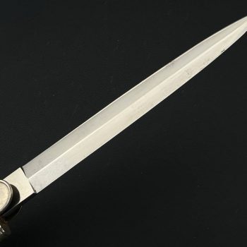 Dagger of the Officer Corps of the German Red Cross (DRK), Model 1939 (medical service)    