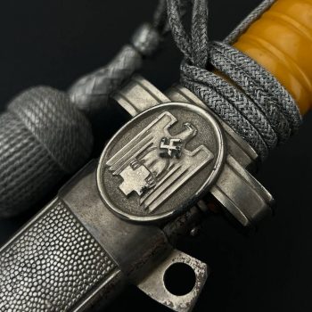 Dagger of the Officer Corps of the German Red Cross (DRK), Model 1939 (medical service)    