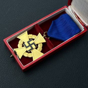 40-Year Long Service Award for civilian officials  Original case