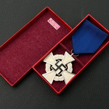 25-Year Long Service Award for civilian officials  Original case